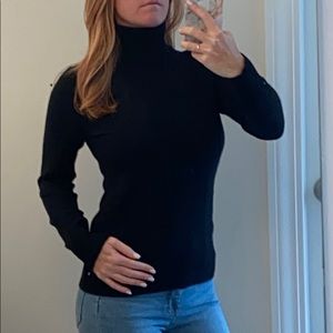 Black 100% cashmere turtleneck